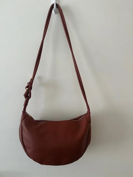 Pebbled Shoulder Bag with Knot Detail in Rust Brown - Picture 3 of 7